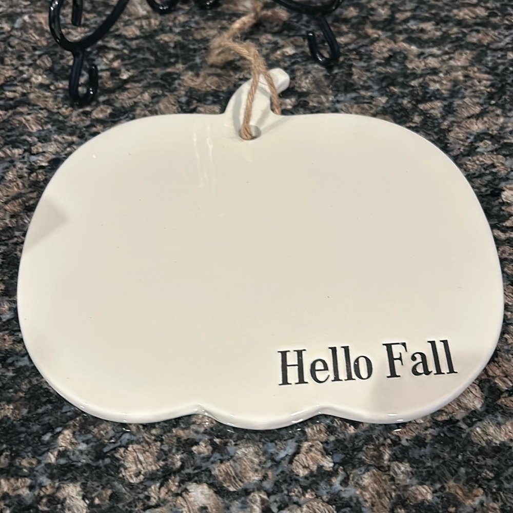 ASHLAND 9.75" PUMPKIN HELLO FALL CHEESE BOARD NWT
